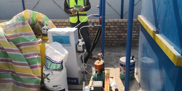 鹤壁黄龙溪项目部一体化污水处理设备现场调试